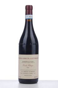 italy-piemonte-wine-barbera-dalba-pochi-filagn-2010